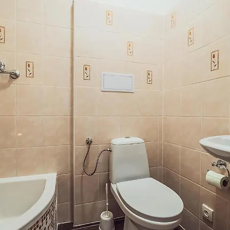 Apart Otel Skodova 3*