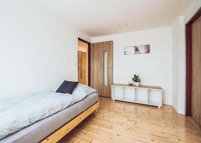 Skodova 3*
